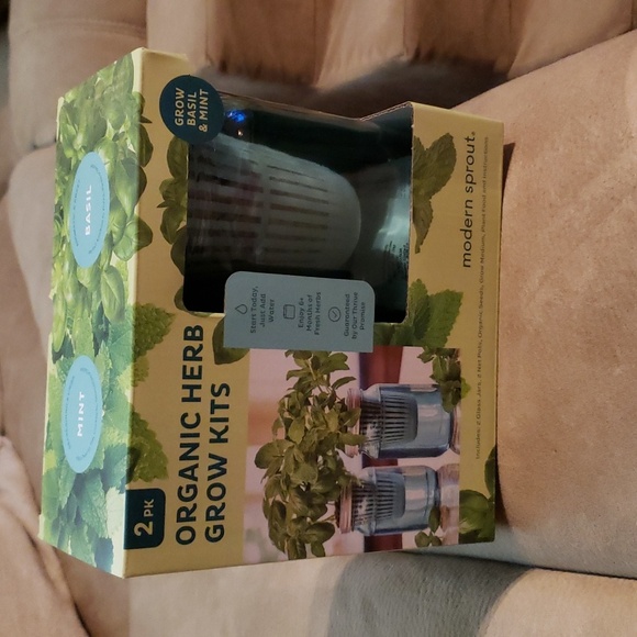 Modern Sprout Organic Herb Grow Kits - 2 Pack - Picture 4 of 15
